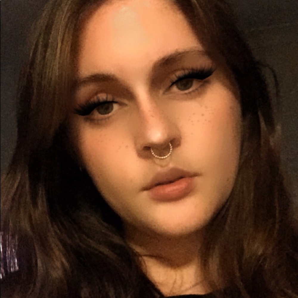 Meet your Posher, Kirra